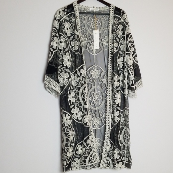 Nwt Black With White Lace Kimono Or Beach Coverup Nwt